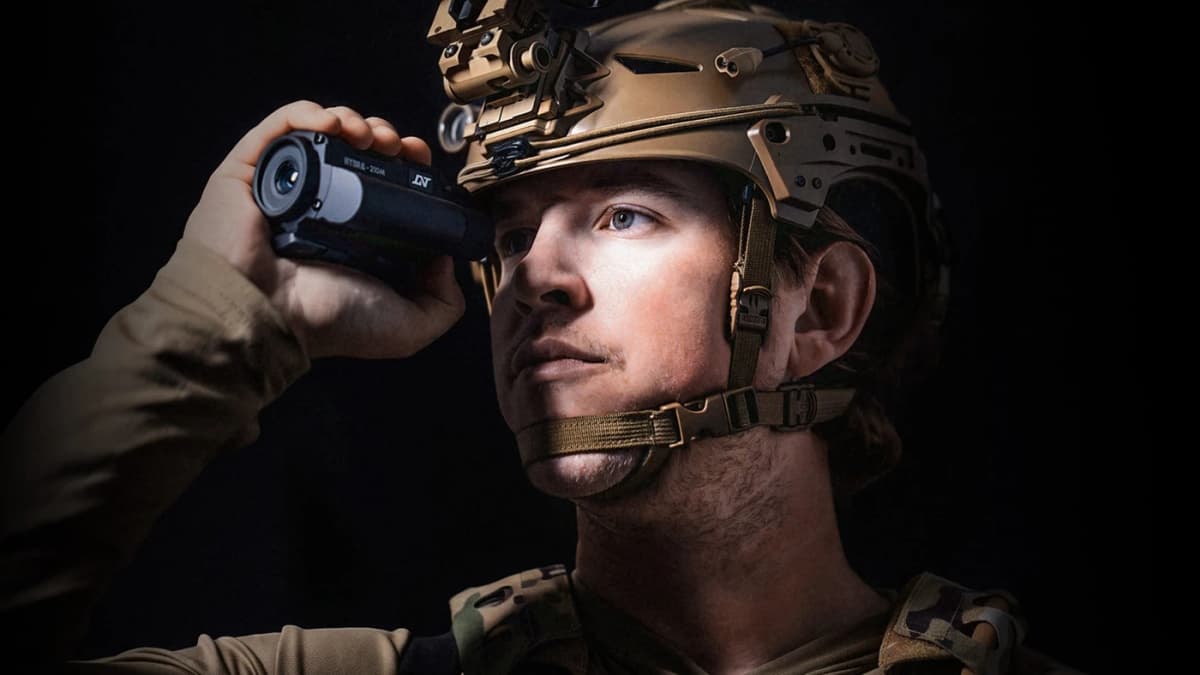 DNT HYDRA-Mini HS210M: 11.3 oz 4-in-1 Thermal, Helmet-Mounted
