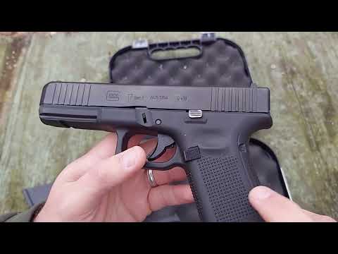 Glock 17 Gen 5 Shooting &amp; Review! Best Combat Pistol?....