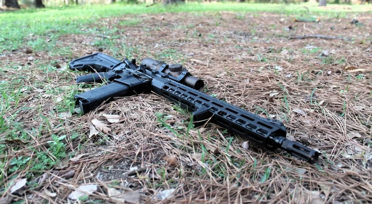 M-LOK vs KeyMod vs Quad Rail: 22 Years of Search Data