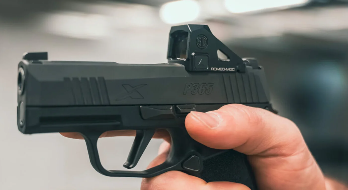 SIG ROMEO-MDC and ROMEO8T-AMR Shroud: Two New Red Dots