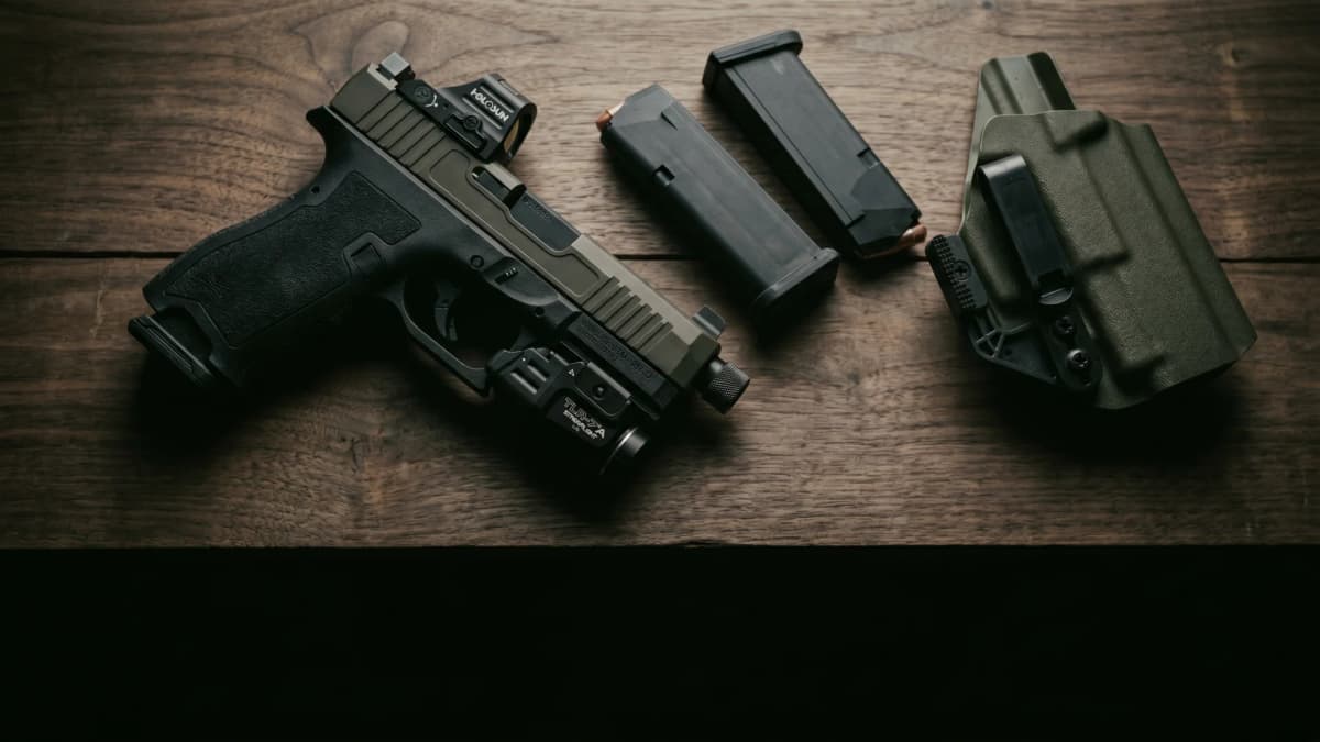 Best PSA Dagger Accessories 2026: Optics, Triggers & Holsters Ranked header image
