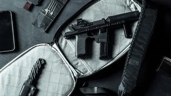 Pistol Chassis Sling Bag Carry 2026: Flux Raider & MCK Setup Guide header image
