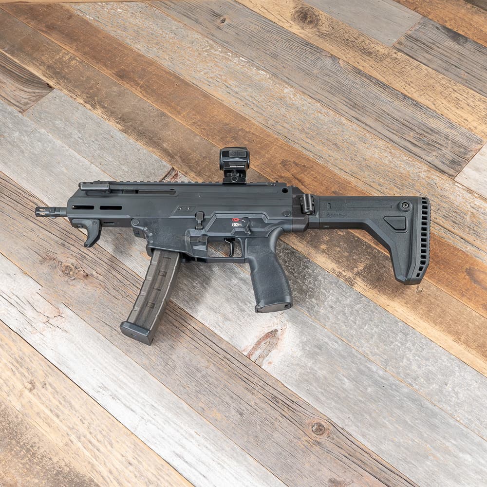 HB Industries Kuna UCS Stock
