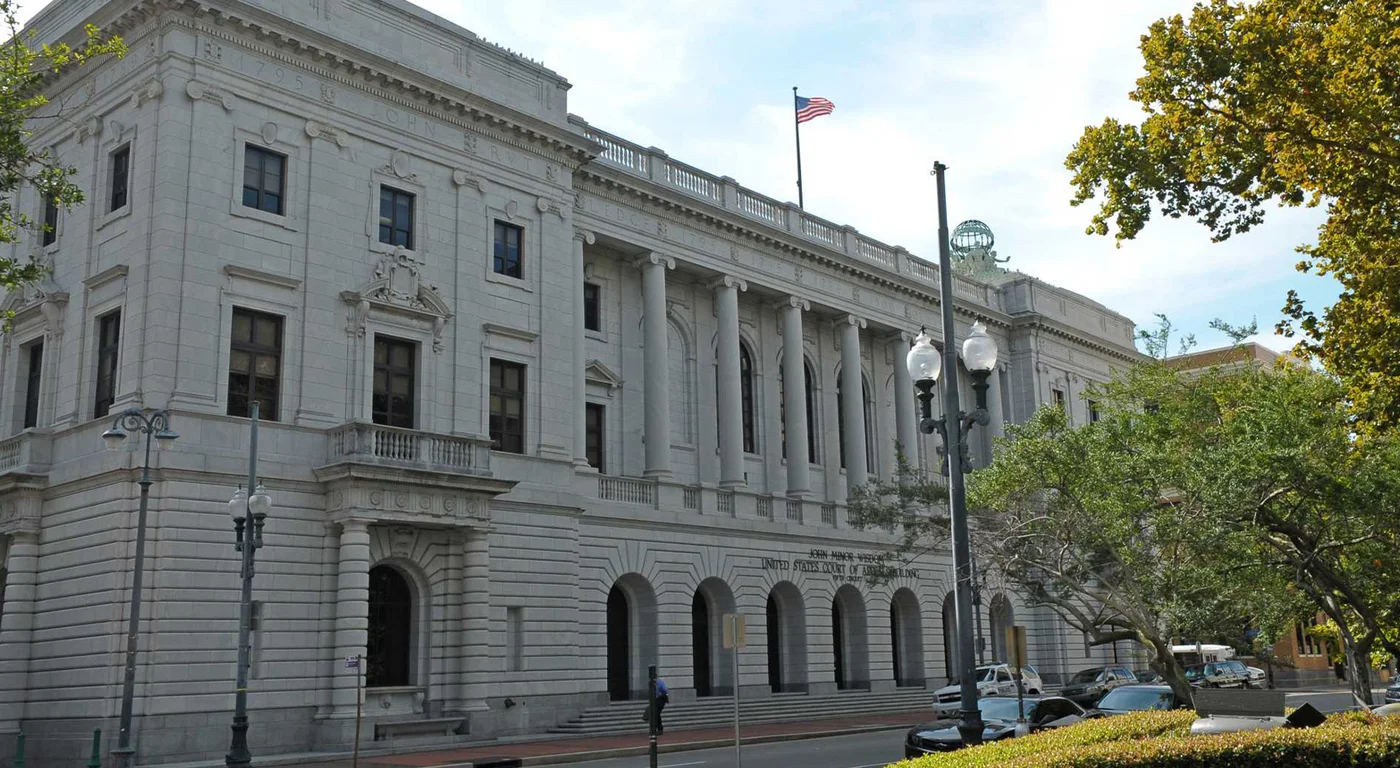 Fifth Circuit Strikes Down Interstate Handgun Purchase Ban