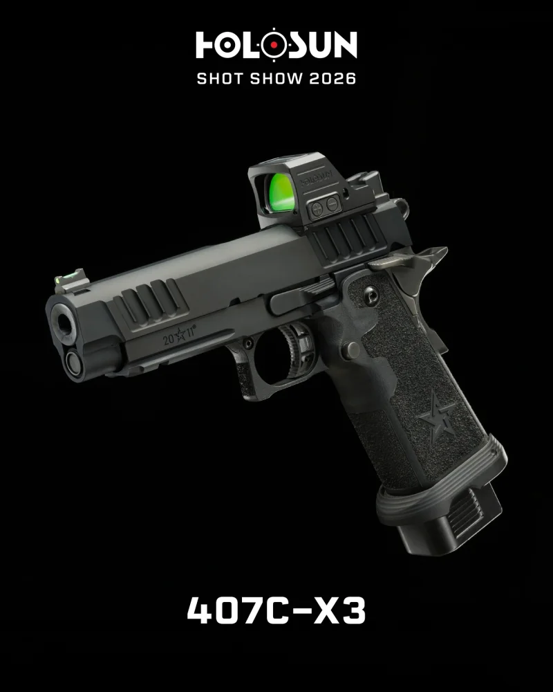 Holosun 407C-X3 mounted on Staccato 2011 showing green reticle