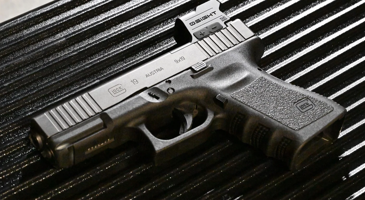 Osight SE MOS: Enclosed Direct-Mount Red Dot for Glock MOS