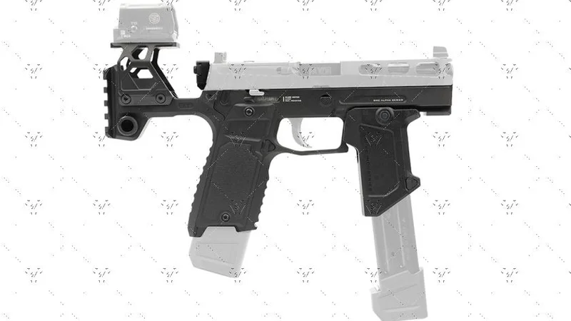 Strike Industries SMC chassis installed on a SIG P320 handgun