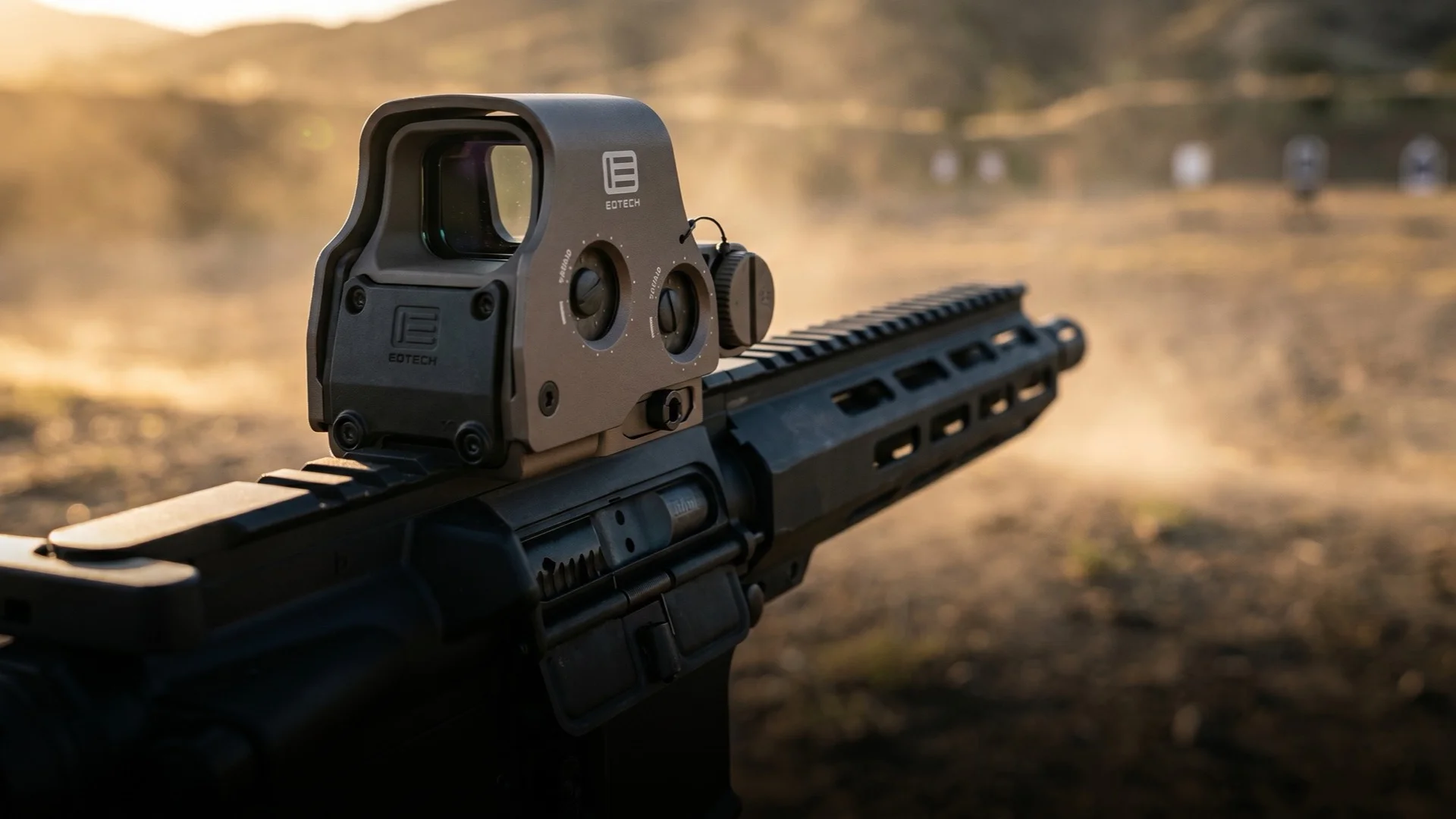 Best Holographic Sights 2026: Vs Red Dot & Reflex Compared