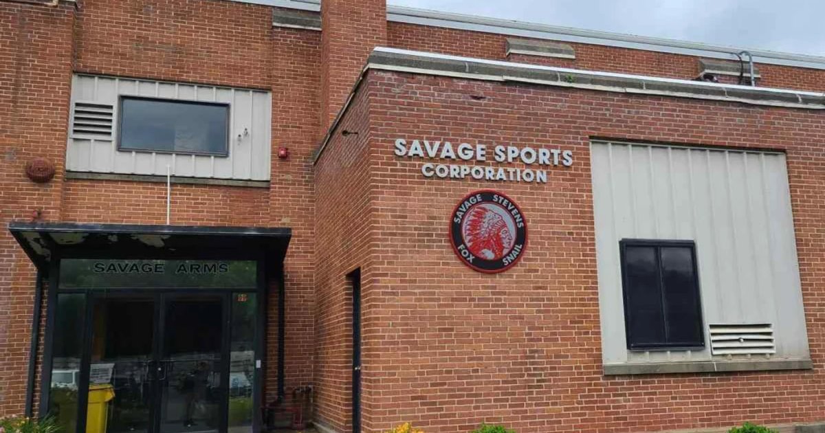 Smith & Wesson Buys Savage Arms in $160 Million Deal